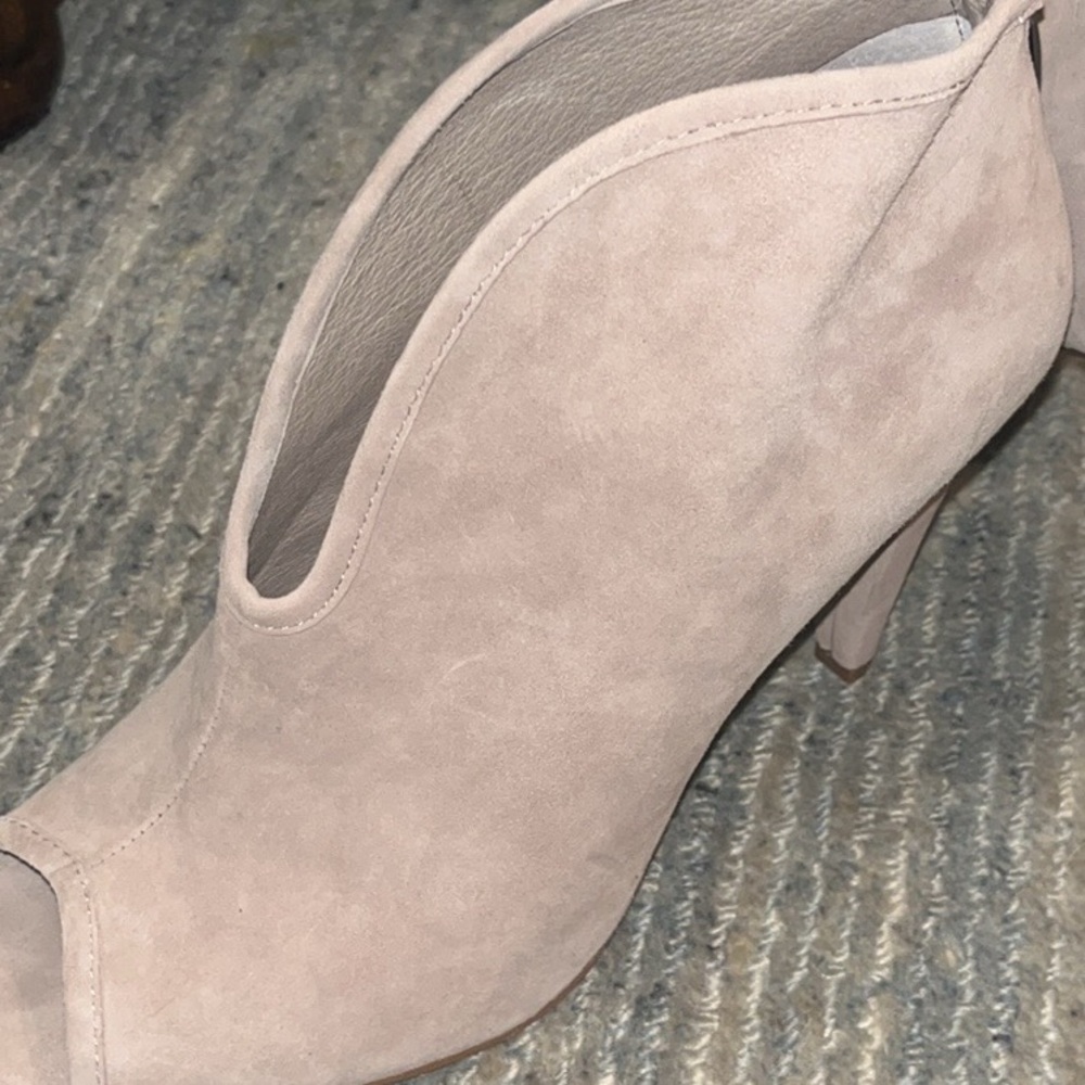 Vincent Cumato Peep Toe Suede Stiletto Heel beige, beautiful size 9.5 - Picture 4 of 11